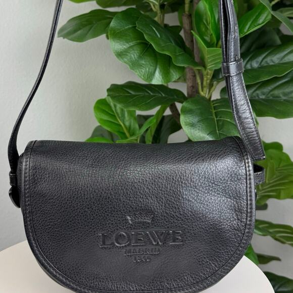 💎✨ Authentic LOEWE Heritage Shoulder Bag Black - Picture 2 of 9